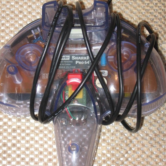 InterAct SharkPad Controller Pro 64 for Nintendo 64 N64 Clear - Picture 2 of 2